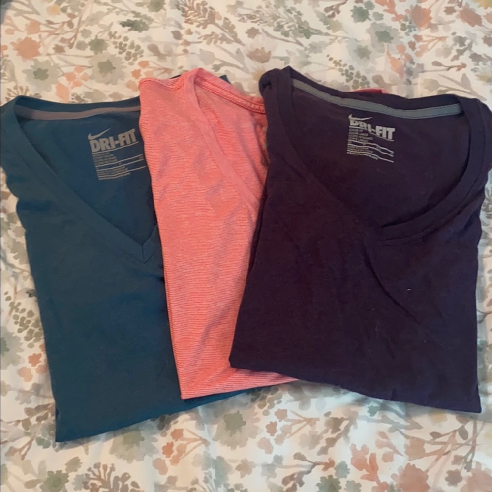 Set of 3 Nike Shirts